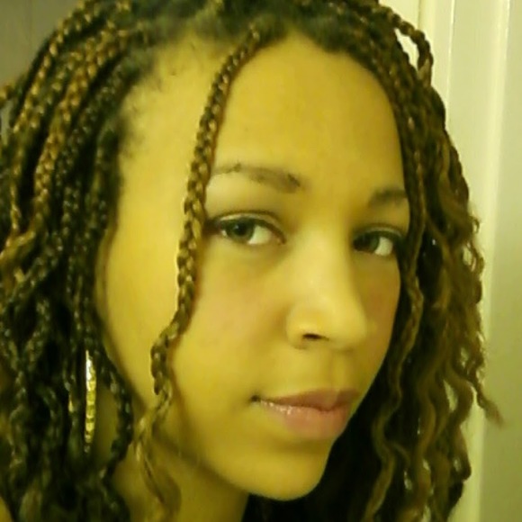 Meet your Posher, Latonya - Picture 1 of 1